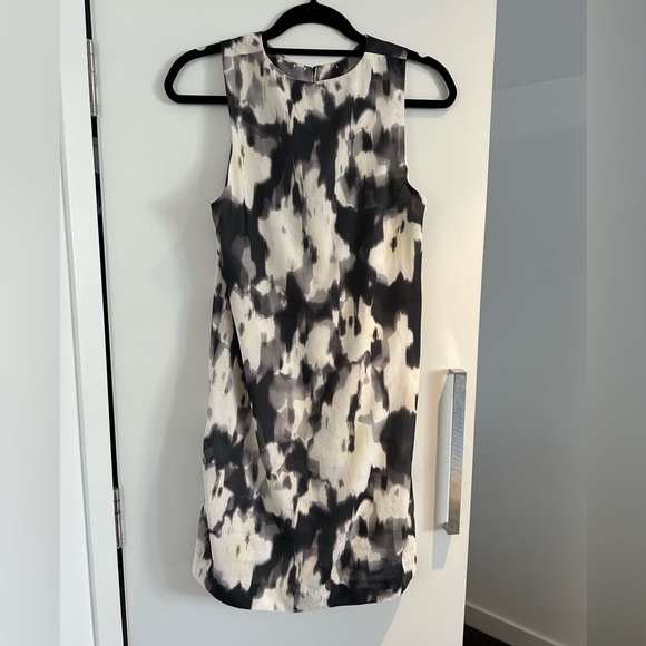 H&M | Fabulous shift dress - Picture 6 of 6